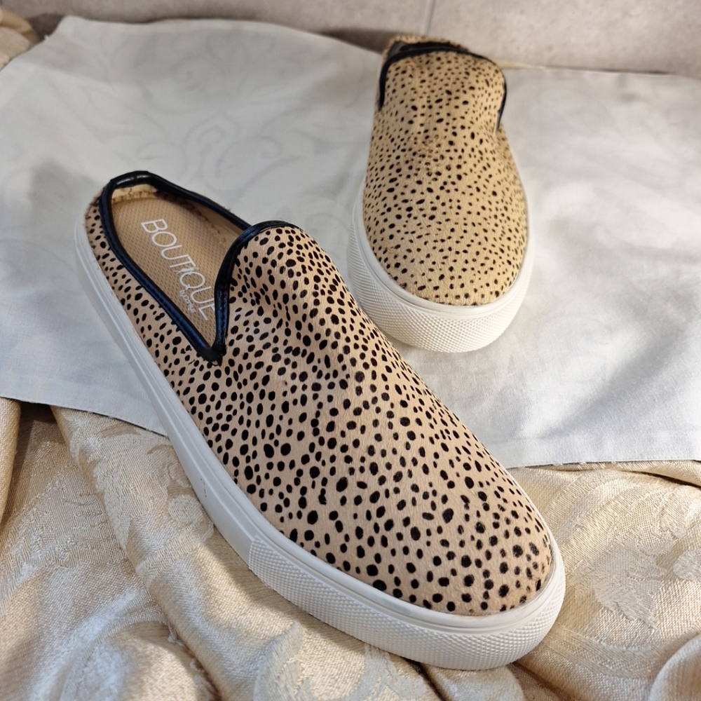 Boutique by Corkys Abbott Woman's Leopard Print Heeless Sneakers